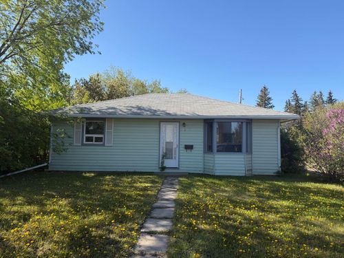 9657 Hillcrest Drive, Grande Prairie, AB, T8V1A9 | Card Image