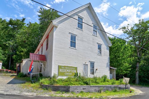143 N Sedgwick Road, Sedgwick, ME, 04676 | Card Image