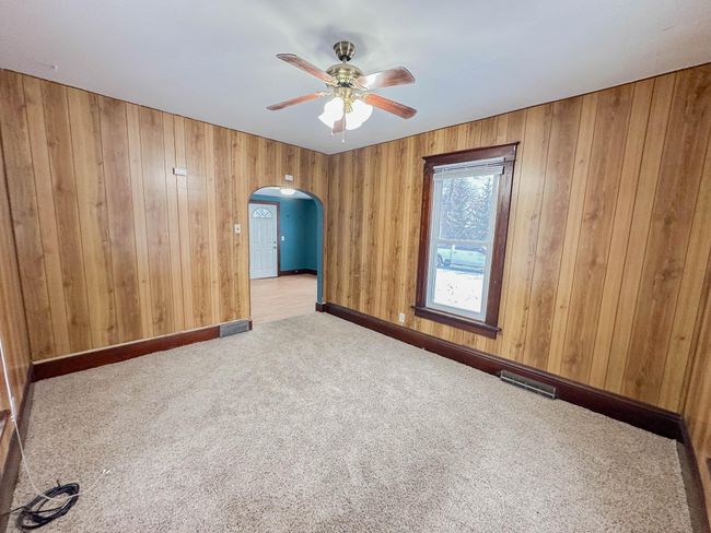 Living Room | Image 14