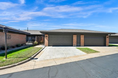 2314 Ridgewood Way, Bountiful, UT, 84010-1640 | Card Image