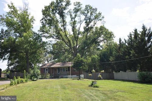 8721 Yorkshire Ln, MANASSAS, VA, 20111-1506 | Card Image