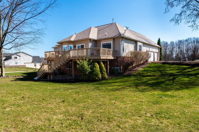 2101 Crested Butte Dr, House other with 4 bedrooms, 3 bathrooms and null parking in White Lake MI | Image 37