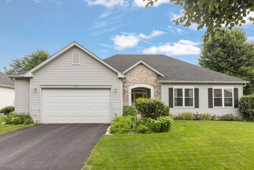 2168 Whitetail Dr, Aurora, IL, 60503-4660 | Card Image
