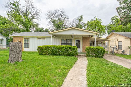 6442 Buena Vista St, San Antonio, TX, 78237-1709 | Card Image
