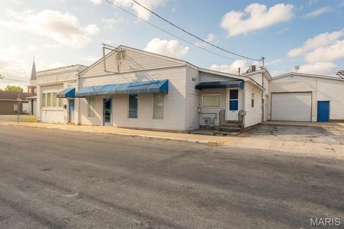 205 S Union Street, Staunton, IL, 62088 | Card Image