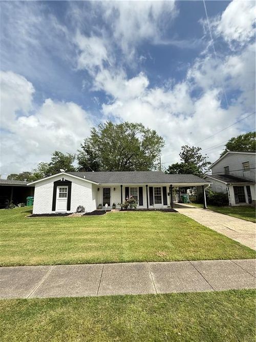 605 Fielding Ave, Terrytown, LA, 70056-4024 | Card Image