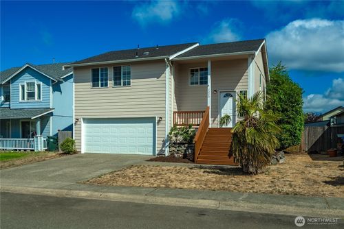 1225 202nd Street Ct E, Spanaway, WA, 98387-8172 | Card Image