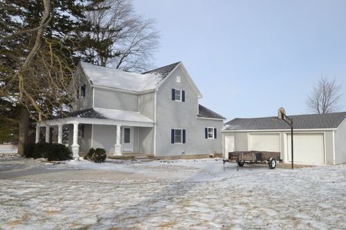 10710 W 450 N, Sharpsville, IN, 46068-9226 | Card Image