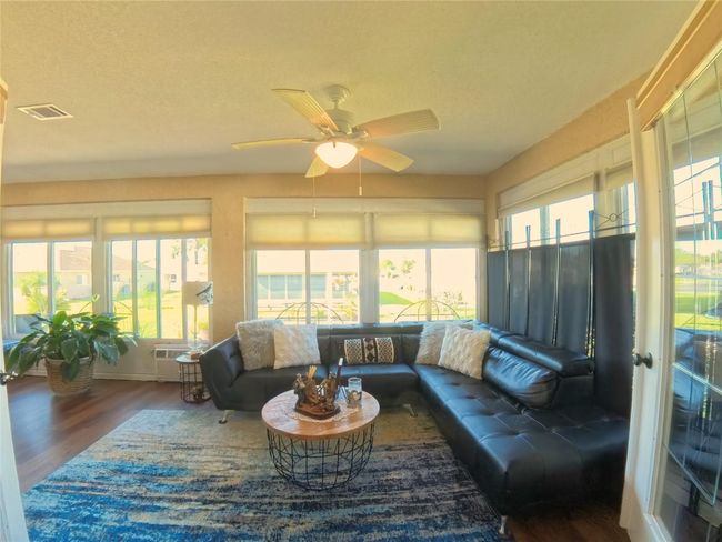 Sunroom | Image 27