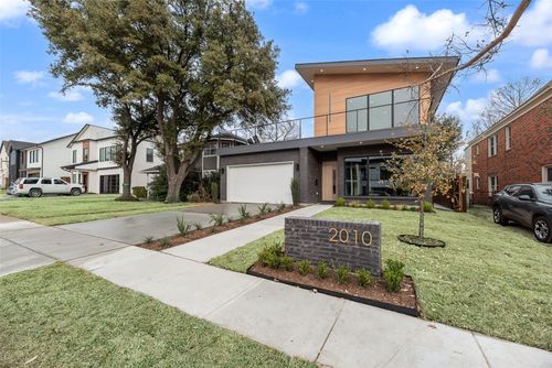 2010 Euclid Ave, Dallas, TX, 75206-7112 | Card Image