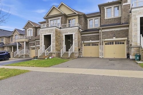 18 Rimrock Cres, Whitby, ON, L1N0E5 | Card Image