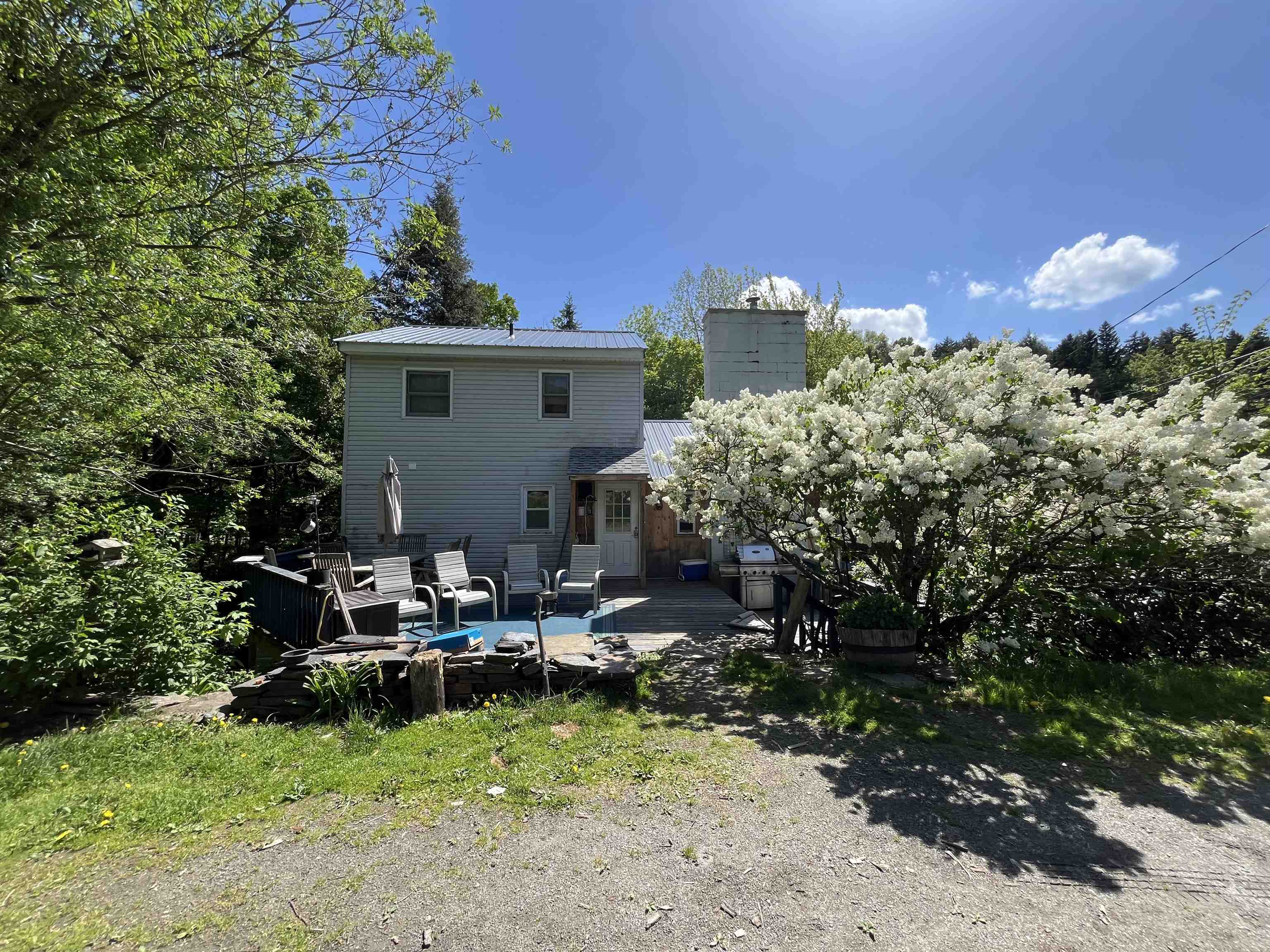 Look Rd, Wilmington, VT 05363