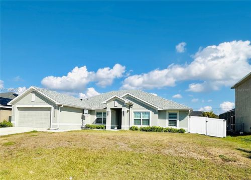1137 Ne 4th Pl, Cape Coral, FL, 33909-1016 | Card Image