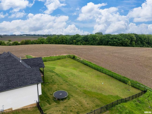 24024 185 Th St, House other with 4 bedrooms, 4 bathrooms and null parking in Bettendorf IA | Image 44