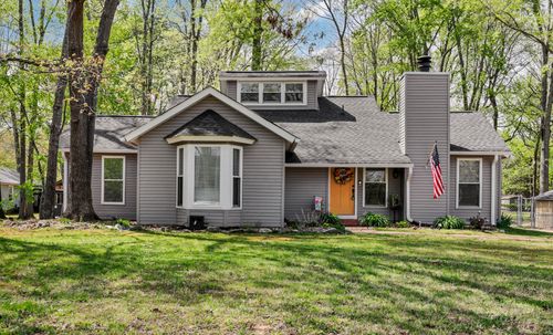 550 Buckeye Ln, Clarksville, TN, 37042-3954 | Card Image