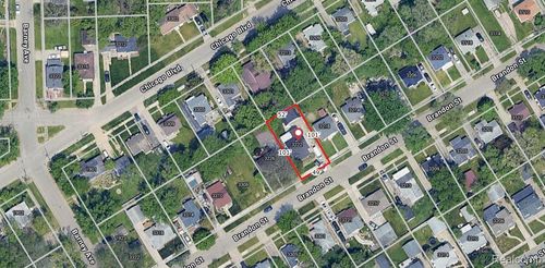3222 Brandon St, Flint, MI, 48503-6611 | Card Image