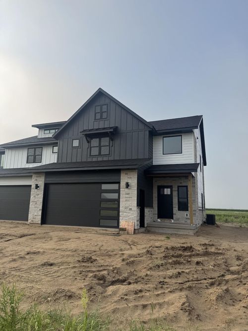 1620 Red Clover St, HOLMEN, WI, 54636-3316 | Card Image