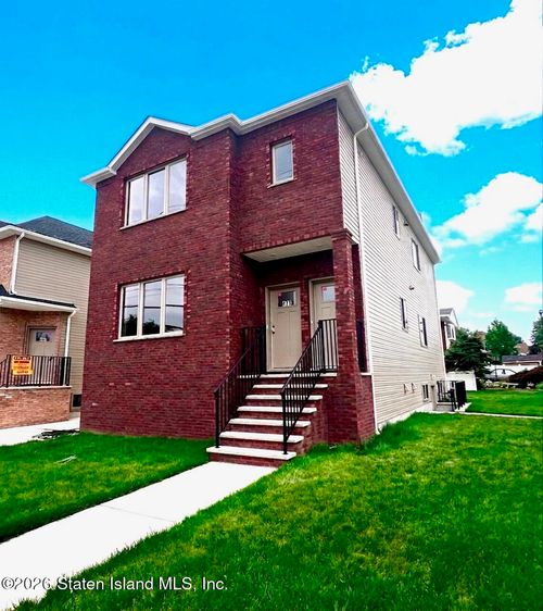 471 Stewart Ave, Staten Island, NY, 10314-1937 | Card Image