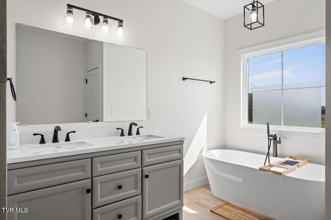 12119 Lasalle Ct, House other with 5 bedrooms, 4 bathrooms and null parking in Glade Spring VA | Image 22