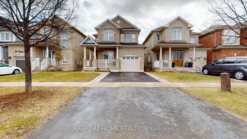 99 Grady Dr, Newcastle, ON, L1B0C6 | Card Image