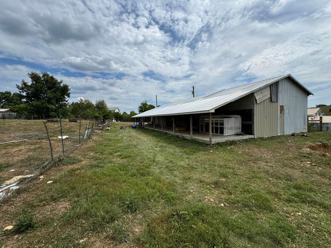 2076 Bald Hill Rd, Home with 5 bedrooms, 1 bathrooms and null parking in Hillsboro KY | Image 10