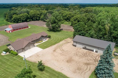 6432 Botzet Rd Ne, Nelson, MN, 56355-8139 | Card Image