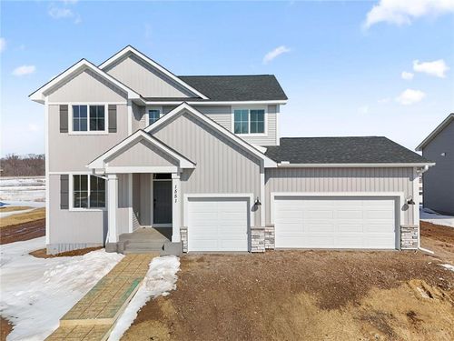 1551 Creekwood Dr, New Richmond, WI, 54017-2541 | Card Image
