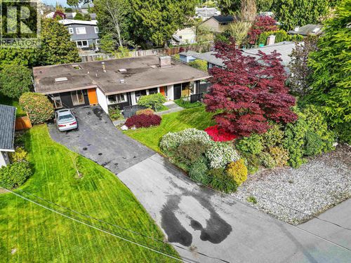 1042 Kuma Cres, Delta, BC, V4M2K9 | Card Image