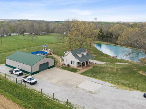 50 Jackson Ln, Beaver Dam, KY, 42320-9412 | Card Image
