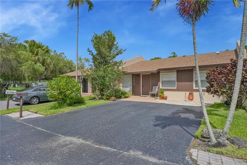 10953 Sw 122nd Ct, Miami, FL, 33186-3720 | Card Image