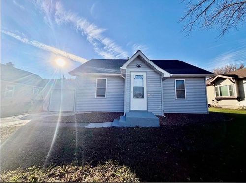 714 S Elm St, Lamberton, MN, 56152-1091 | Card Image