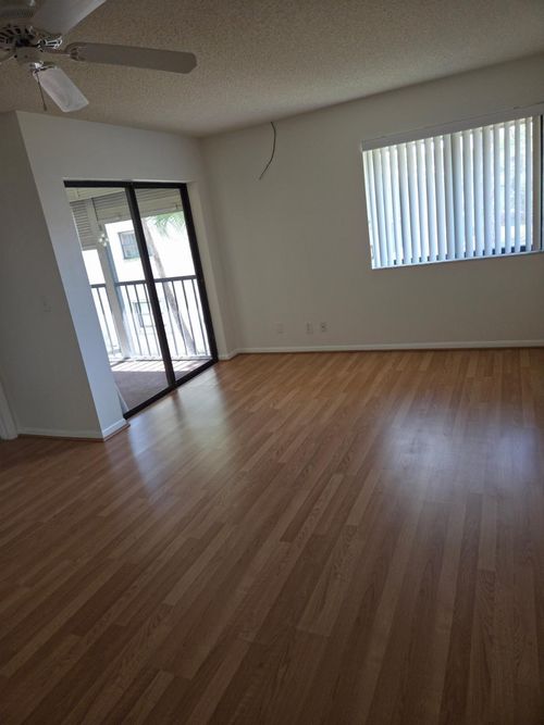 3372 Perimeter Dr, Greenacres, FL, 33467-2036 | Card Image