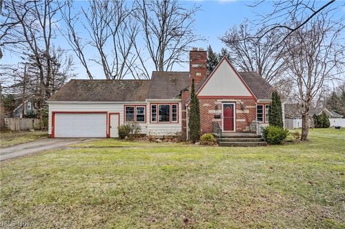 2870 Hastings Rd, Silver Lake, OH, 44224-3754 | Card Image