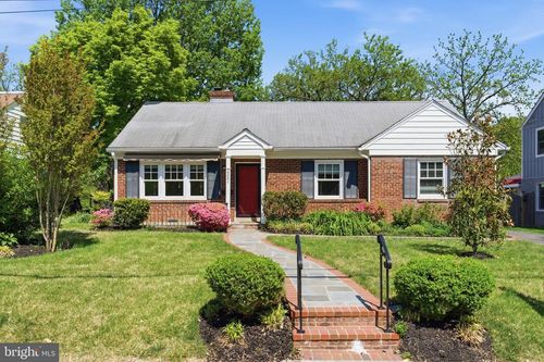 2331 N Underwood St, ARLINGTON, VA, 22205-1950 | Card Image
