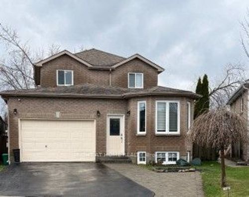 30 Brighton Rd, Barrie, ON, L4M6S4 | Card Image