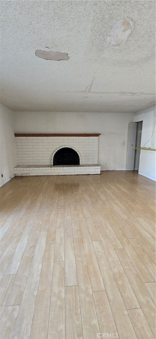 10424 Santa Rita St, Cypress, CA, 90630-4221 | Card Image