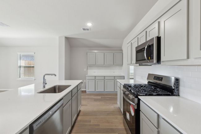 9228 Wild Stampede Way, House other with 3 bedrooms, 2 bathrooms and null parking in Crowley TX | Image 8