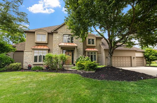 1375 Briarcliffe Dr, Powell, OH, 43065-9061 | Card Image