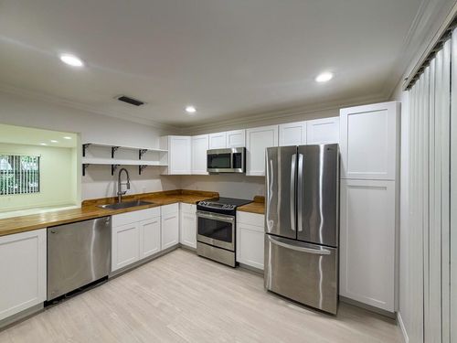 26-13165 Chadwick Ct, Wellington, FL, 33414-3926 | Card Image