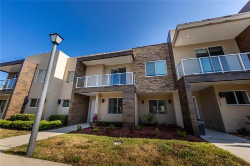 7627 Recife Dr, KISSIMMEE, FL, 34747-2131 | Card Image