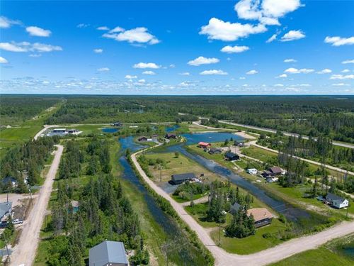 18 Jesses Trail, Reynolds, MB, R0E0N0 | Card Image