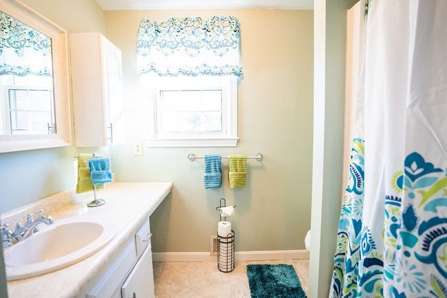 APT-2 - 801 Washington St, Condo with 3 bedrooms, 2 bathrooms and 2 parking in Pembroke MA | Image 22