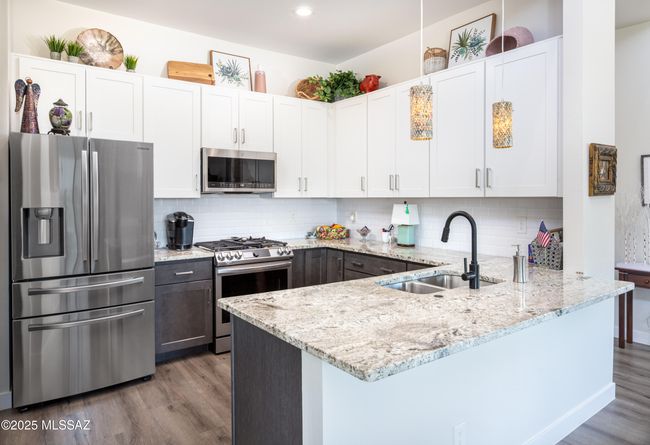 Open Kitchen | Image 6