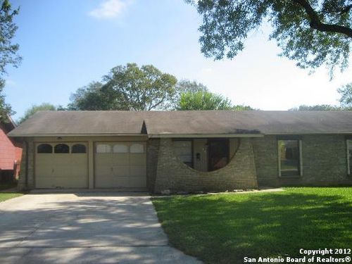 225 Meadow Ln, Schertz, TX, 78154-2418 | Card Image