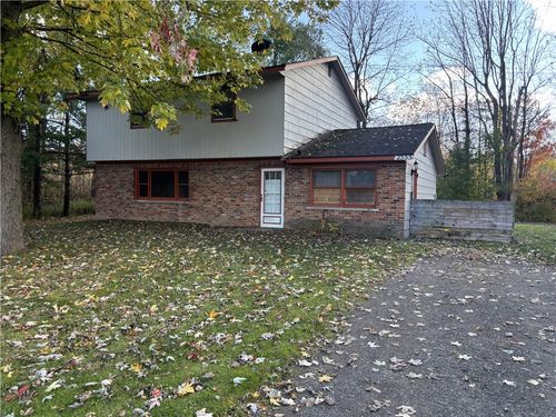 2555 State Route 104, Ontario, NY, 14519-8931 | Card Image