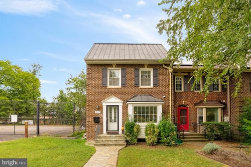 4017 16th St Nw, WASHINGTON, DC, 20011-7001 | Card Image