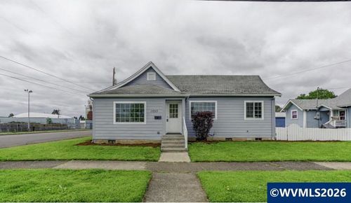 1293 Se Lyle St, Dallas, OR, 97338 | Card Image