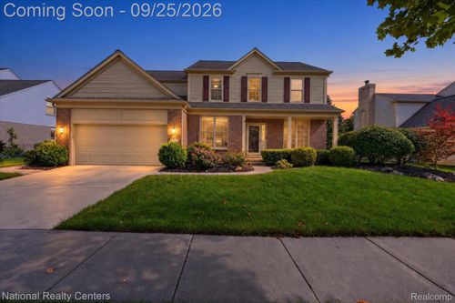 25754 Lochmoor Ln, Novi, MI, 48374-2329 | Card Image