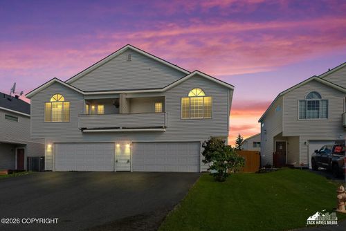 b-233 Whisper Knoll Cir, Anchorage, AK, 99504-4840 | Card Image