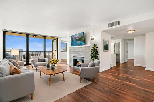 apt-207w-241 Vine St, Salt Lake City, UT, 84103-1928 | Card Image